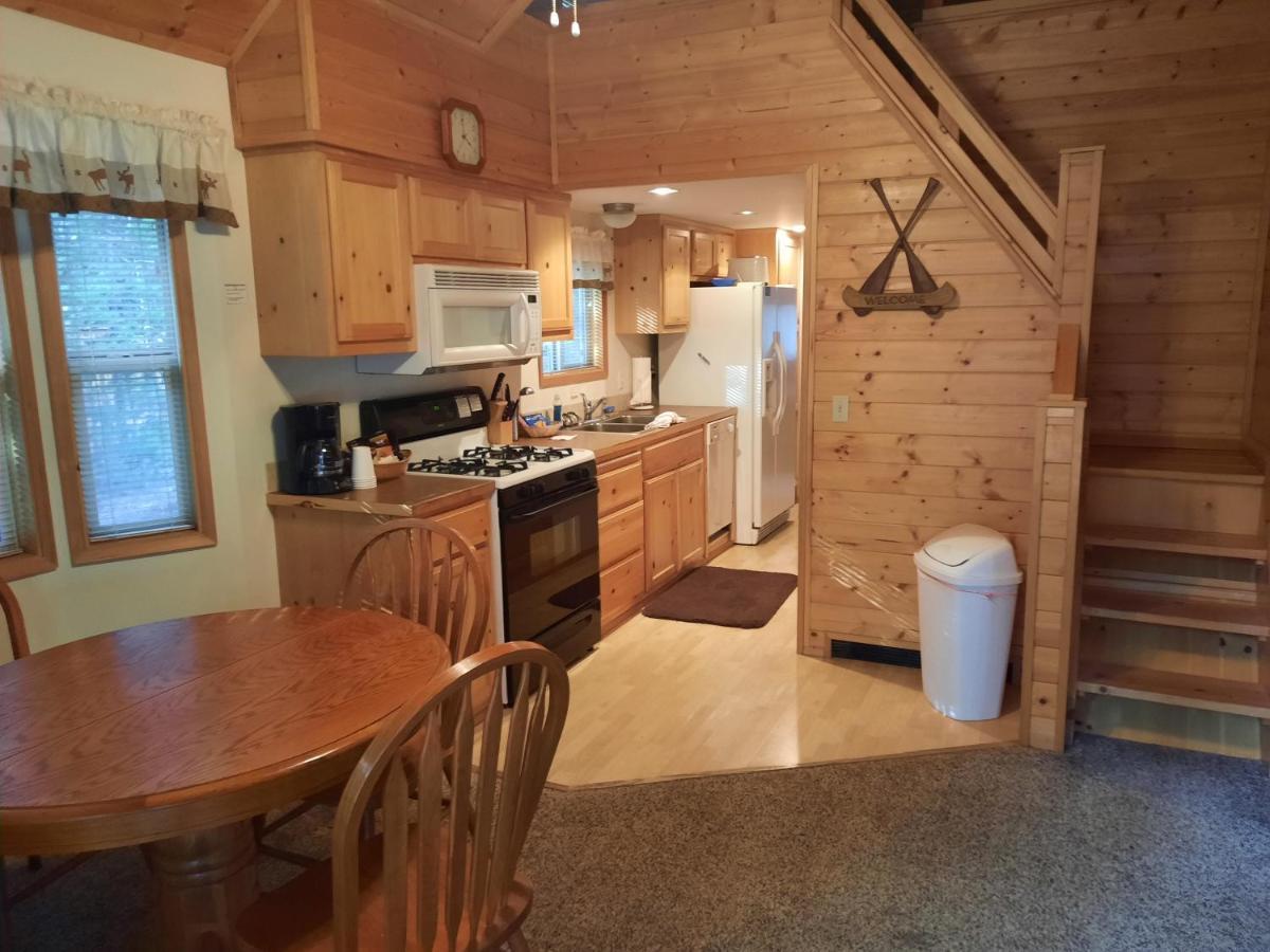 Willamette Pass Inn & Chalets Odell Lake Екстериор снимка
