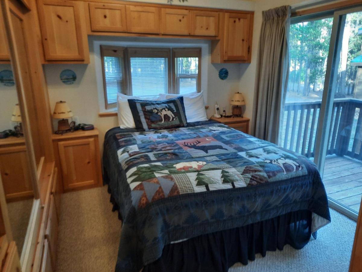 Willamette Pass Inn & Chalets Odell Lake Екстериор снимка