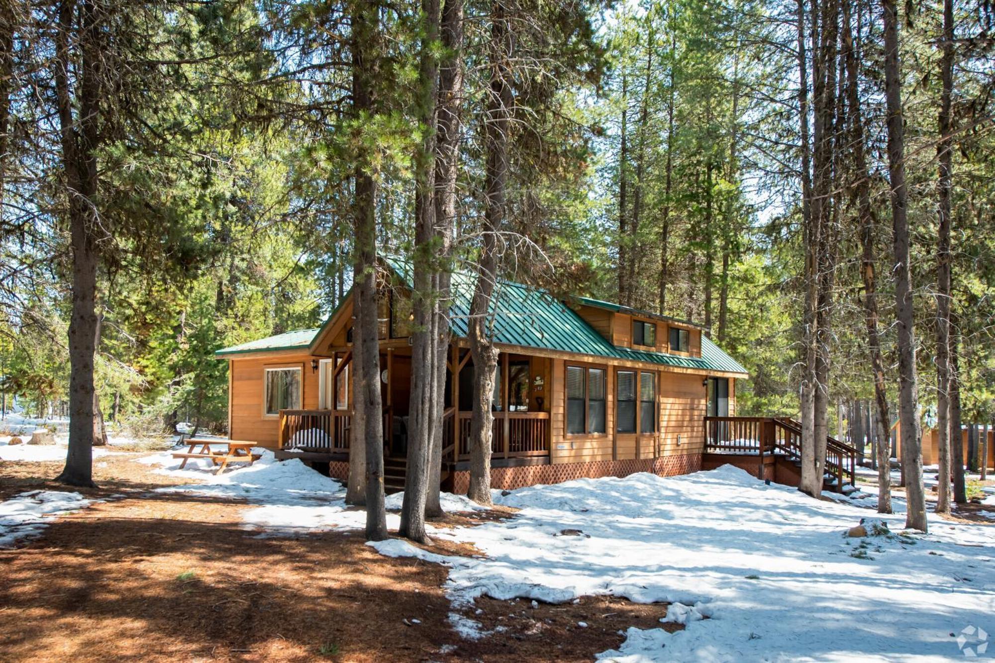 Willamette Pass Inn & Chalets Odell Lake Екстериор снимка