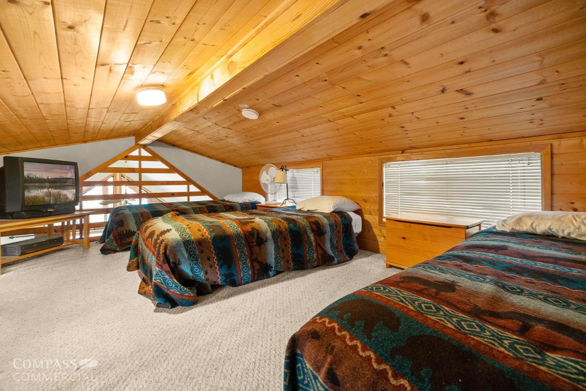 Willamette Pass Inn & Chalets Odell Lake Екстериор снимка